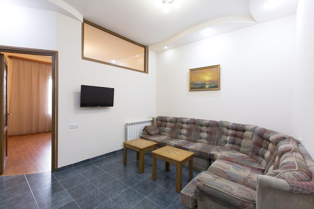 Umba Apartment N1 - 2 Bedrooms Yerevan Ngoại thất bức ảnh